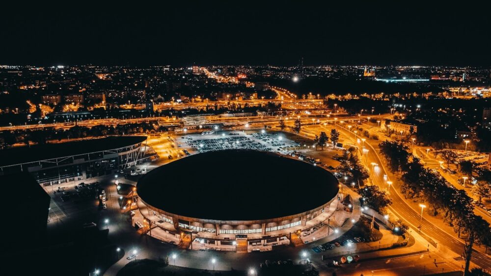 Atlas Arena nocą w Łodzi